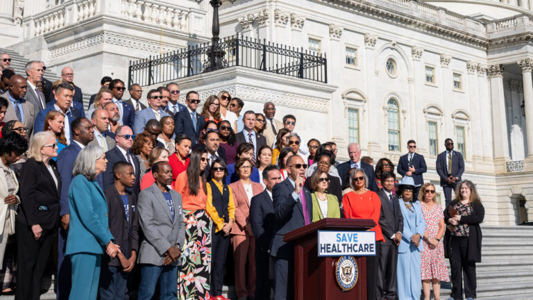 House Passes Spending Extension That Democrats Vow to Block