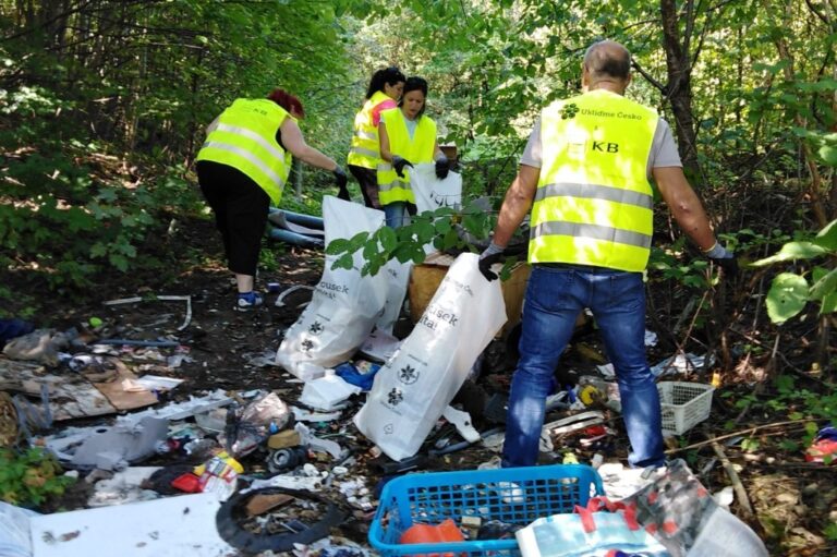 Ukliďme Česko Will Mobilize Thousands Throughout The Czech Republic to Clean Up The Country – Brno Daily